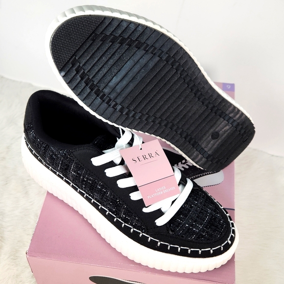 Serra Ladies Platform Sneakers, Size 9, NWT in Original Retail box - Picture 7 of 17